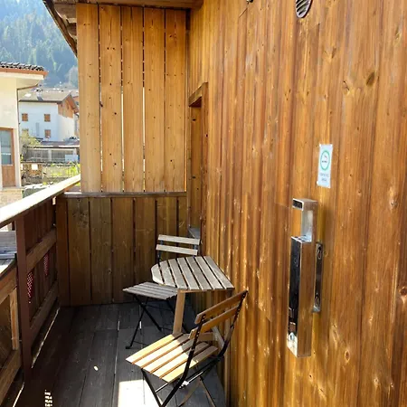 Ranuncolo 3 Appartamento Sùtrio